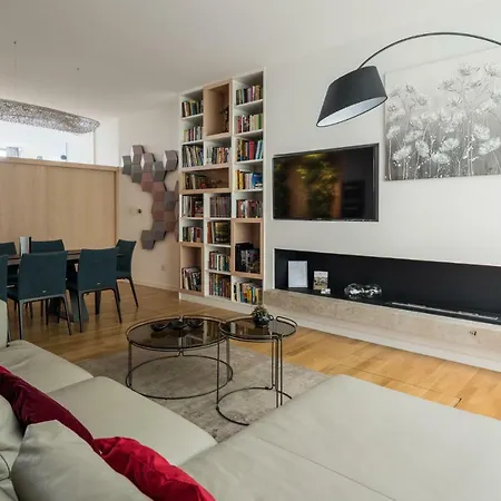 Castle Apartment *