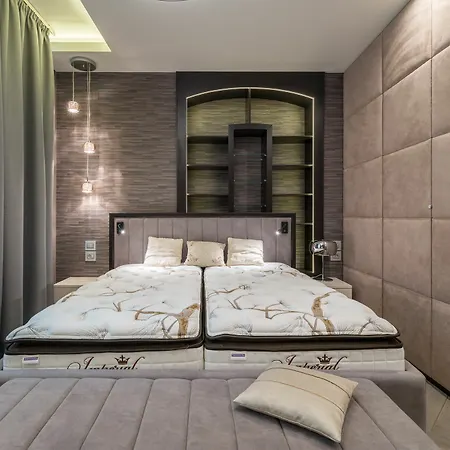 Castle Apartment *